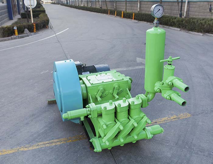 GWB27/5 Triplex-cylinder and four-speed grouting pump